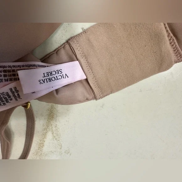 Victoria's Secret Brown Underwire Bra - Picture 4 of 4